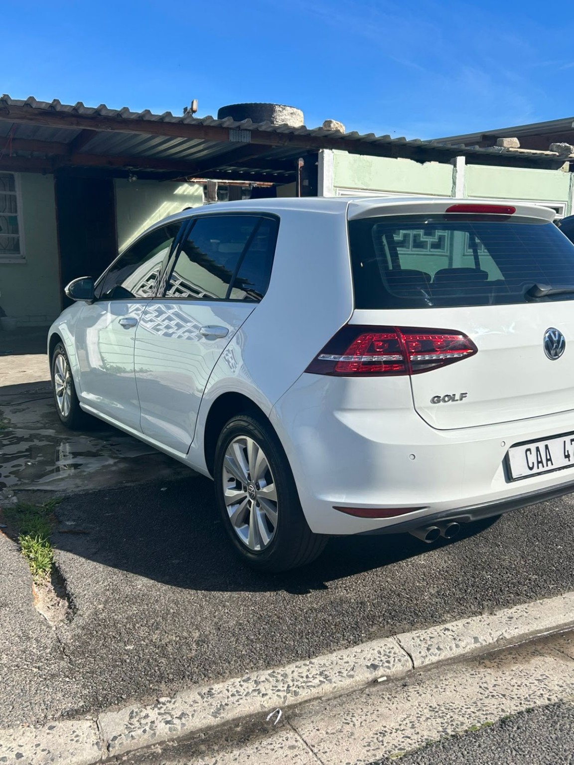 White Volkswagen Golf